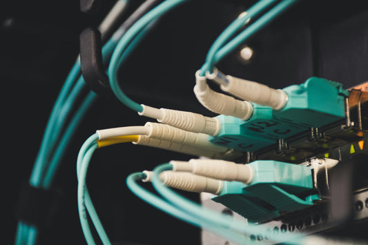 Exploring the Pros and Cons of LVDS Interfaces: The "Double-Edged Sword" of High-Speed Transmission